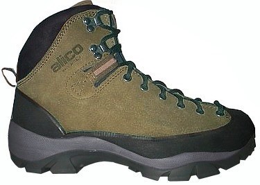 bouldergreen1.jpg (24873 byte)